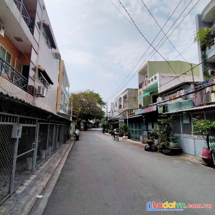 Chính chủ bán nhà đường tân hòa đông, hẻm xe tải, 4 tầng, 67m2 chỉ 7.3 tỷ
