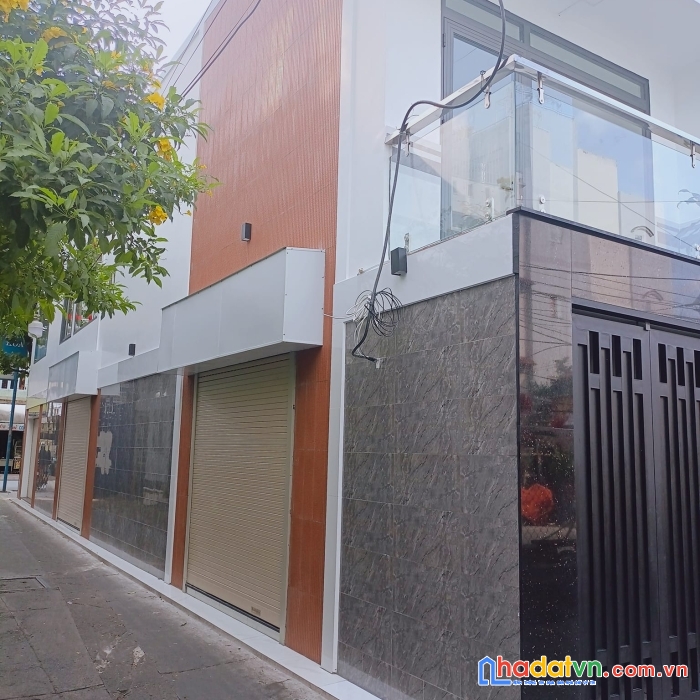 Mặt tiền vĩnh khánh - phố ẩm thực quận 4 - 64m2 - 3 tầng - 14 tỷ