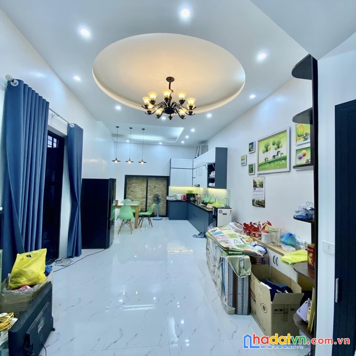 Nhà định công 40m2 x5t,ngõ to đẹp,ở luôn, 3.48tỷ