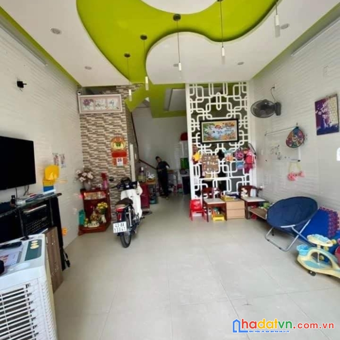 Nhà kiệt hà huy tập, cạnh đường chính, giá nhỉnh 2 tỷ