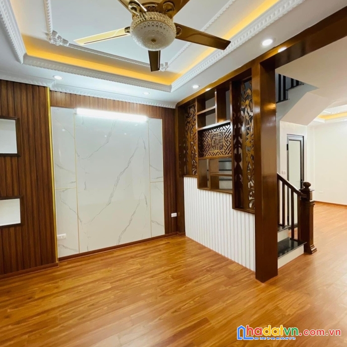 Lô góc đẹp hiện đại 40m2 x 5 tầng trường chinh thanh xuân chỉ 7x tỷ