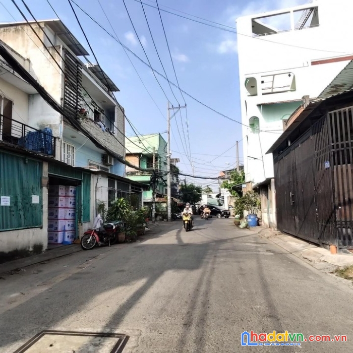 Bán nhà 2 tầng đường phan anh, hẻm xe tải, 243m2 giá 18 tỷ, ngang 12m