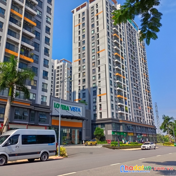 Cần bán căn hộ lovera vista, 3 phòng ngũ, 2 vệ sinh, tầng 15, hướng đông, giá chỉ 2 tỷ 550 triệu