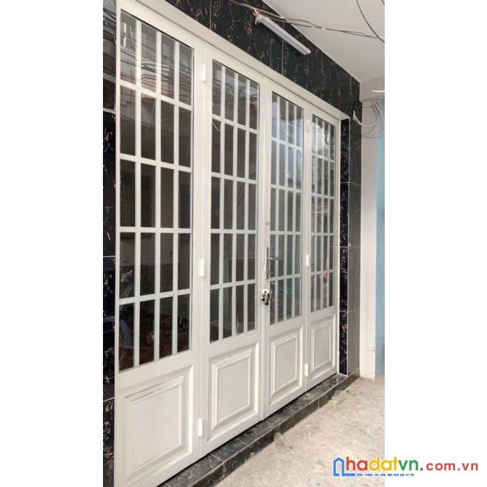 Nhà bán hẻm hưng phú phường 10 quận 8. giá 2.75 tỷ tl