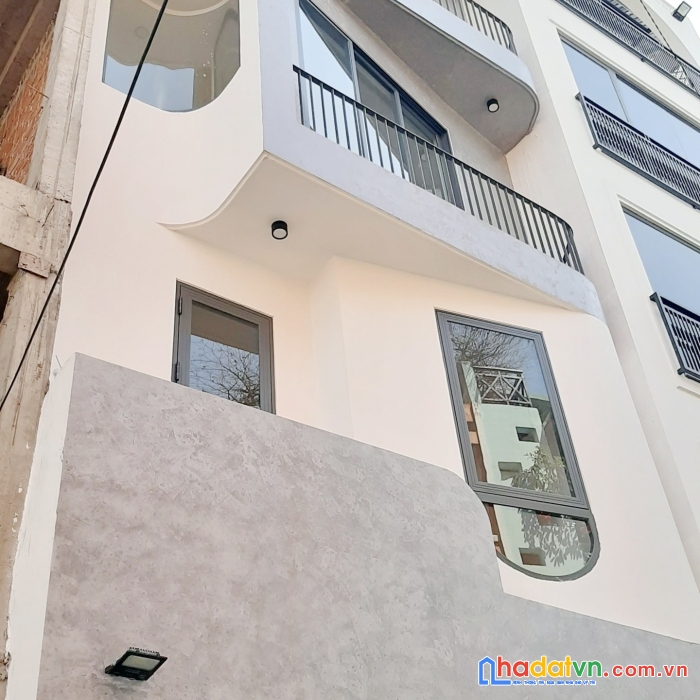 Nhà mới xây 5 tầng hẻm xe tải đường hậu giang p11.q6. giá 8,5 tỷ tl ít