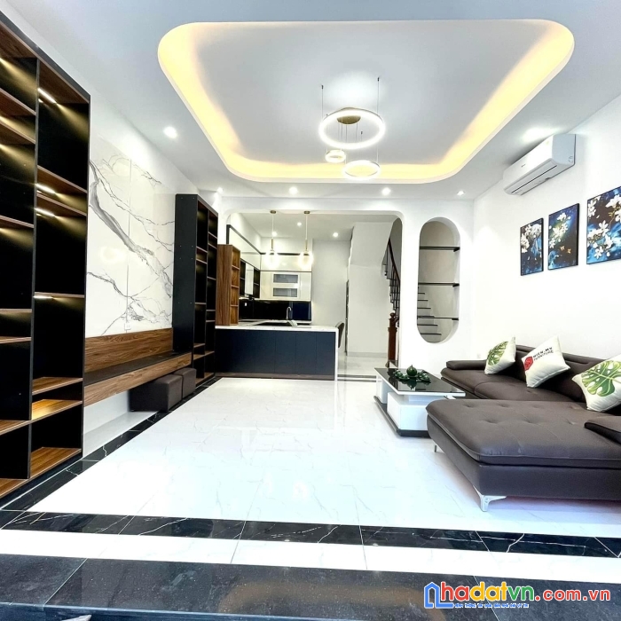 Bán nhà yên hòa, gần phố, 10m oto tránh, ba gác qua, 37m x 5t, chỉ 4.15 tỷ