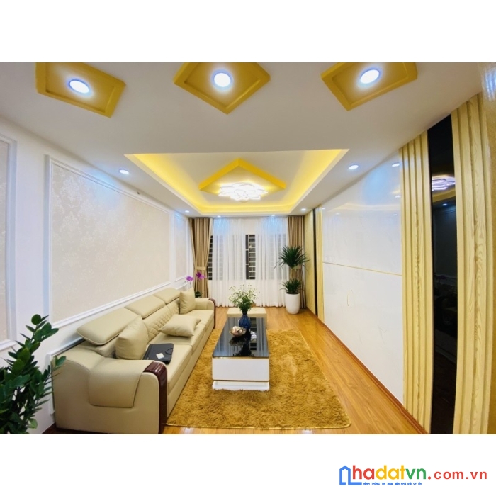Gấp cách hồ hạ đình vài bước chân, nhà đẹp full nội thất dt41m2 x 5 tầng, giá 4.5 tỷ.