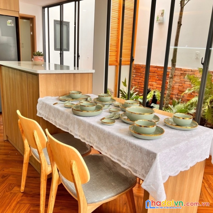 Sang nhượng mặt tiền kinh doanh chương dương ngang đến 12m cực rẻ