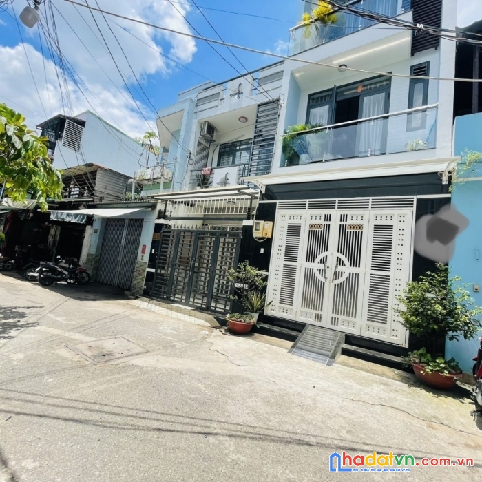 Lê văn quới đường nhựa 8m thông - chính chủ lâu đời -64m2- 2 tầng -nhỉnh 3ty