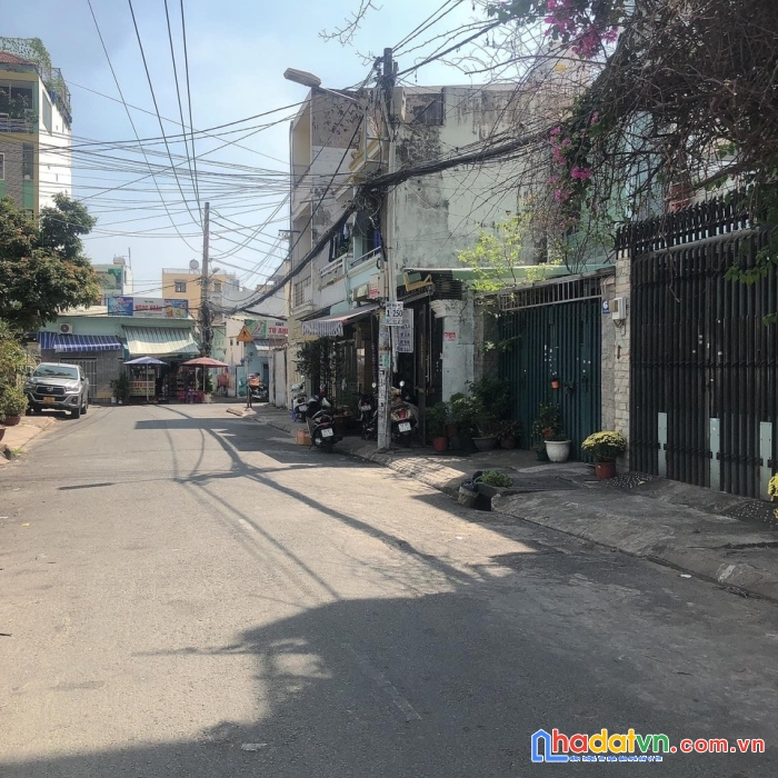 Bán nhà mặt tiền đường đỗ công tường, nhựa 8m, 4 tầng, 93m2 chỉ 10.8 tỷ