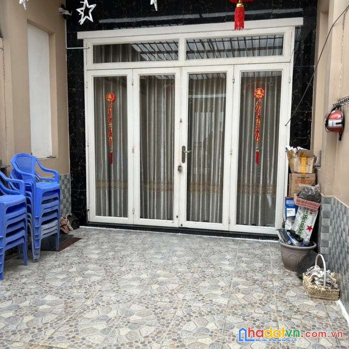 Nhà ngộp, quốc lộ 1a trung mỹ tây quận 12, diện tích 4x21