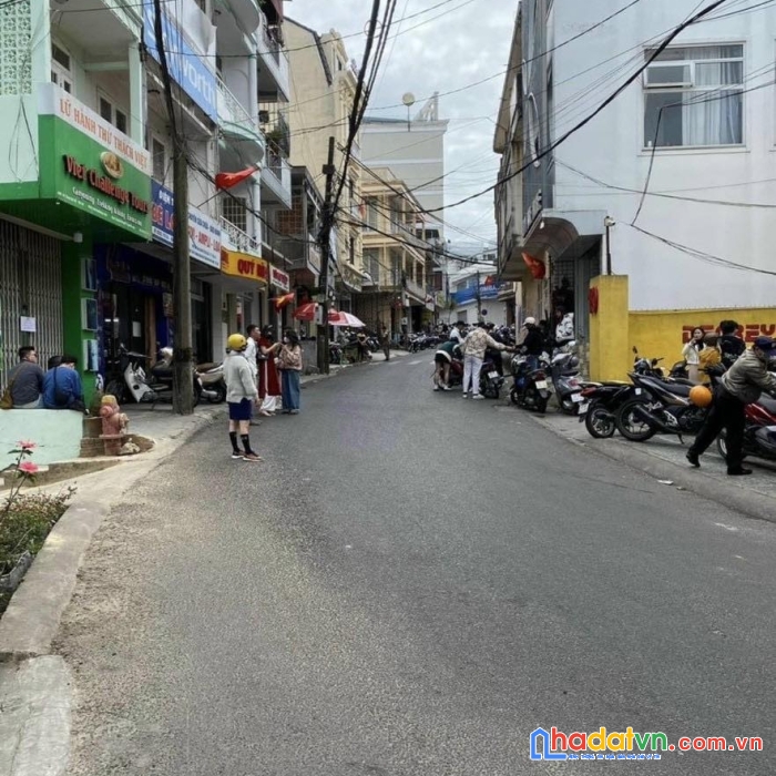 Cho thuê nhà nguyên căn tăng bạt hổ p1 đà lạt