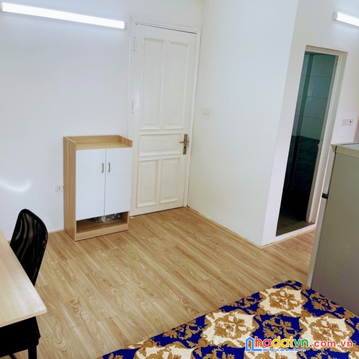 Bán đất tặng nhà 3 tầng phố minh khai 50m ra phố dt 100m 8 tỷ