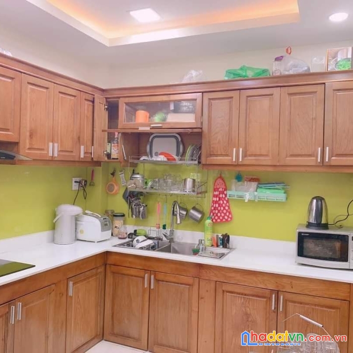 Bán nhà căn hộ cao cấp ngang 4x10m 6 tấm giảm 500 triệu nguyễn tất thành q4