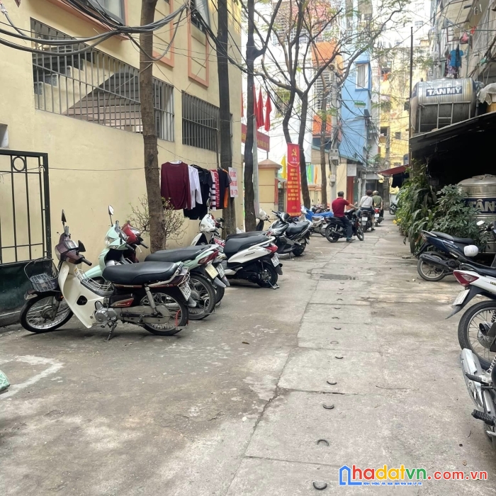 Bán nhà nguyễn trãi thanh xuân 65m ngõ ô tô đỗ 6.6 tỷ 3 thoáng