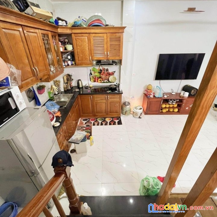 Bán nhà dân xây phố xuân đỗ, cự khối, long biên 5t, 35m2, chỉ 2,7 tỷ 
