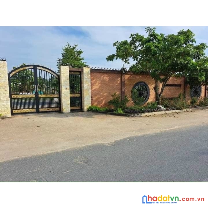 Cần bán nhà vườn nghỉ dưỡng long an 2000m2