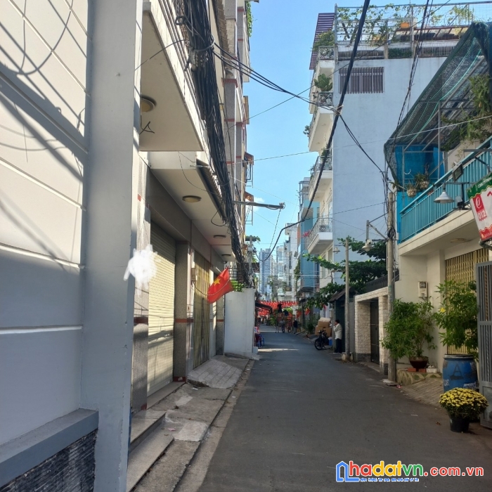 Ngộpk200 trường chinh hẻm xe hơi thông 3 tấm ở liền