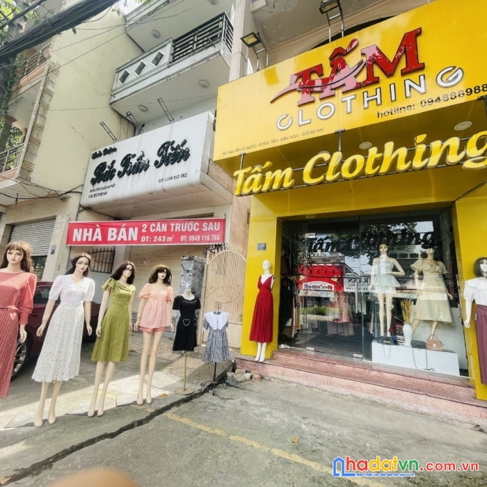 Chính chủ, sang nhượng cửa hàng thời trang nữ. vào là bán,
mt đường lớn nguyễn ái quốc, biên hoà,