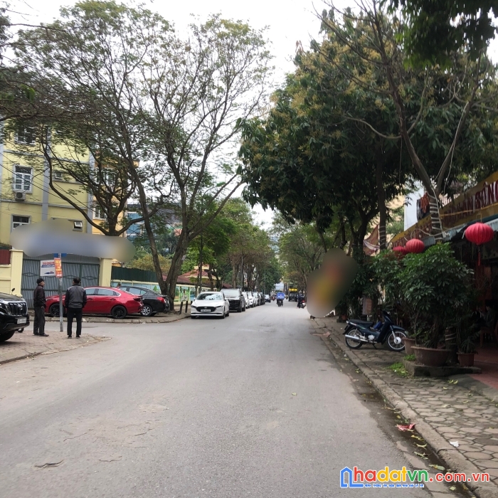 Nhà đẹp cầu giấy, ngõ to hơn đường, 2 mặt tiền x84m2, vị trí hiếm, 19 tỷ