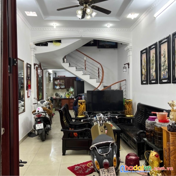 Chính chủ cần bán nhanh căn nhà tại lạch tray