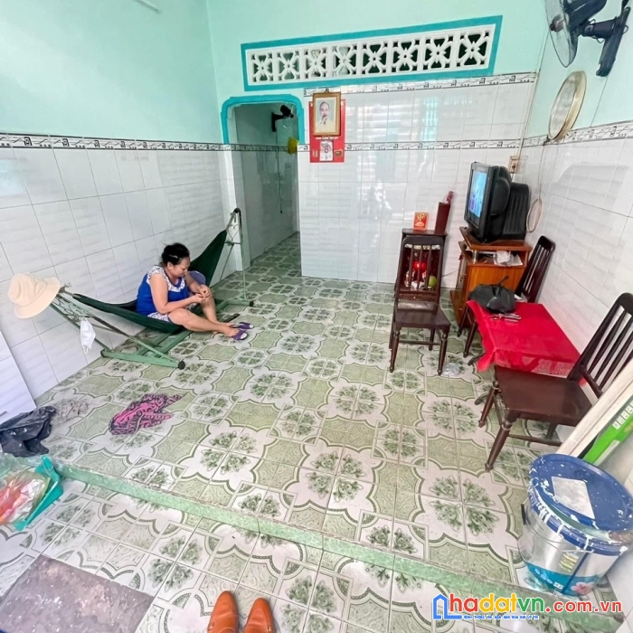 Bán nhà giá tốt gần kcx tân thuận tân thuận đông quận 7. dt 36m2. nhỉnh 3 tỷ shr