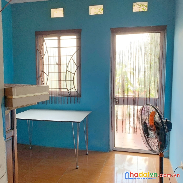 Bán nhà phương mai 90m mặt tiền rộng sân vườn ô tô đỗ cửa giá sốc