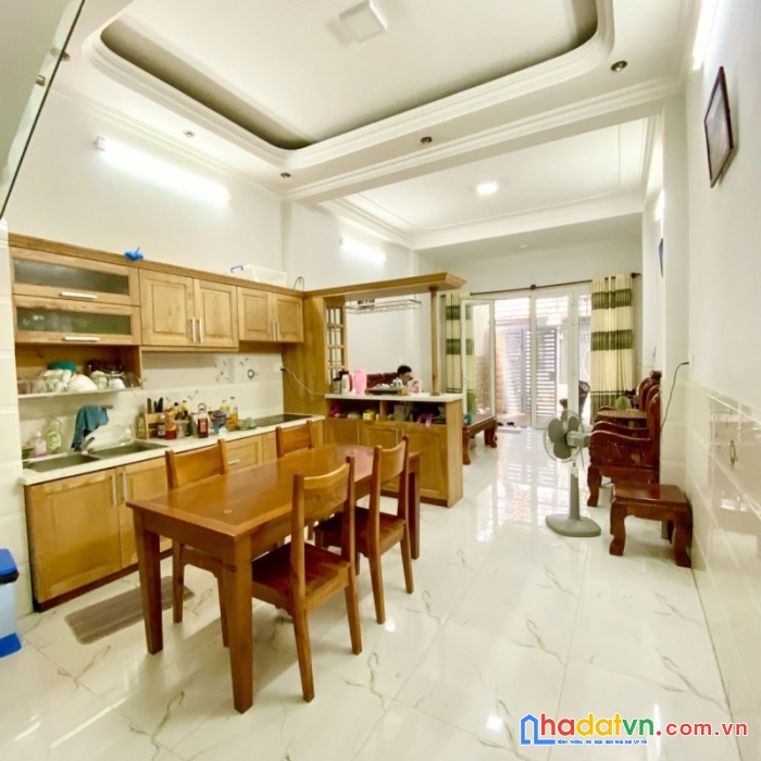 Bán nhà hẻm xe hơi ngay vườn lài, tân phú, 3 tầng, gần 90m2, 8.5 tỷ