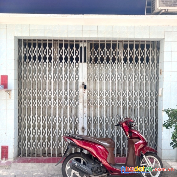Nhà 2 tầng hxh gần đường trần hưng đạo p6q5 giá 13.9 tỷ tl