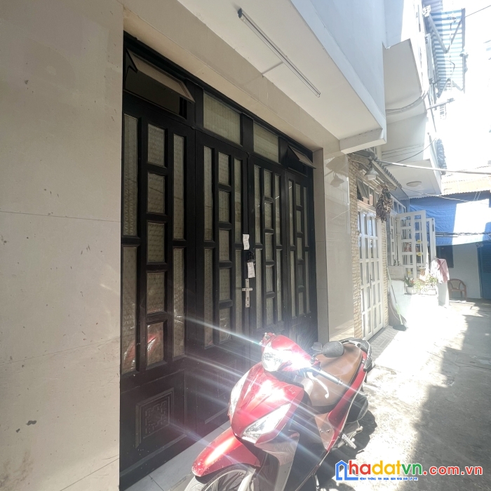 Nhà 2 tầng gần đường trần nhân tôn p9q5 4.5 tỷ (thương lượng)