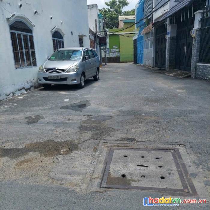 Nhà đẹp - hxh - giá quá xá ổn - gần vincom quang trung