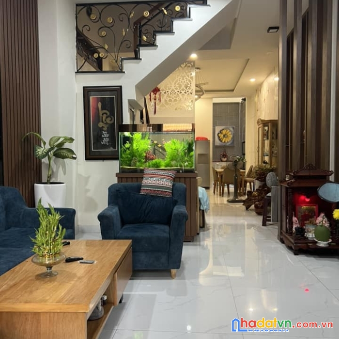 Bán nhà đẹp mặt tiền - p.10 - q. tân bình - dt 4,2x17m2 -4 tầng thiết kế đẹp- chỉ hơn 11 tỷ