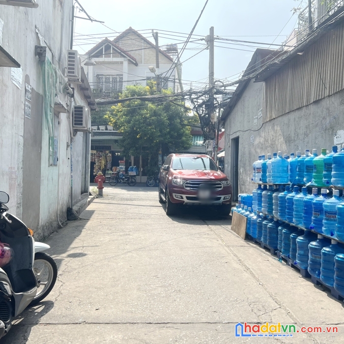 Nhà hẻm ô tô 4.4x17m sát mt bùi minh trực p6q8 giá 5.3 tỷ