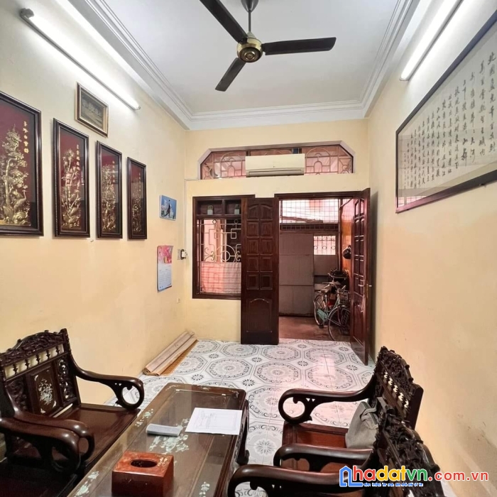 Bán nhà giảng võ, ngõ nông thẳng tắp 20m ra phố chính, an ninh dân trí tuyệt vời, 43m2 giá 4.95 tỷ