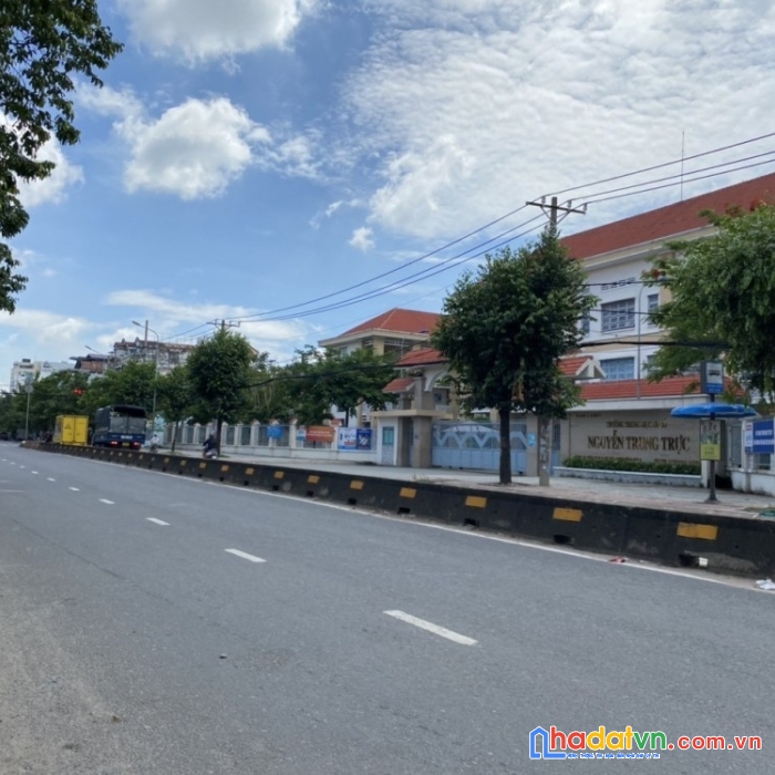 Bán nhà shr lê thị riêng, thới an, quận 12, 30m2, 2 lầu, giá chỉ 2tỷ5.