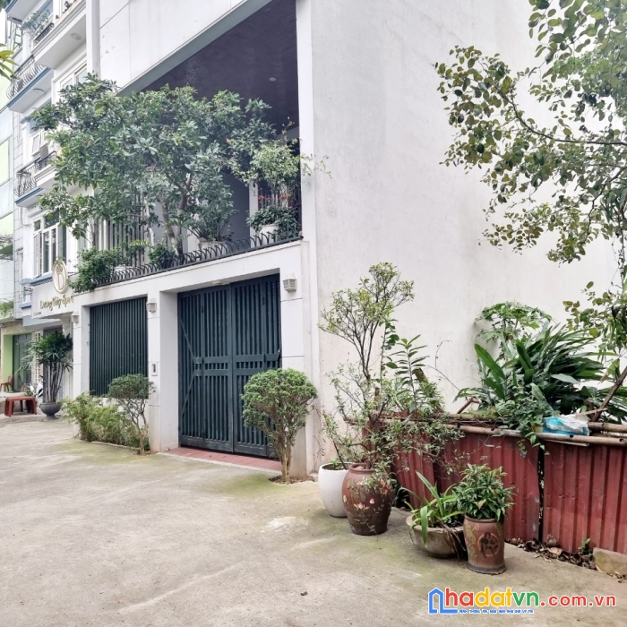 Hàng hiếm, đất tứ liên, phân lô, ôtô đỗ cửa, sdcc, dt 85m, mt 6,5m giá 10,2 tỷ.