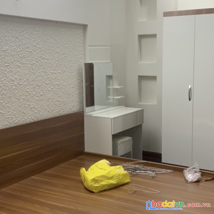 Cho thuê phòng 35m2 rẻ chỉ 3.7tr/th full nội thất, nhà mới,tại 250 phan trọng tuệ gần kim giang