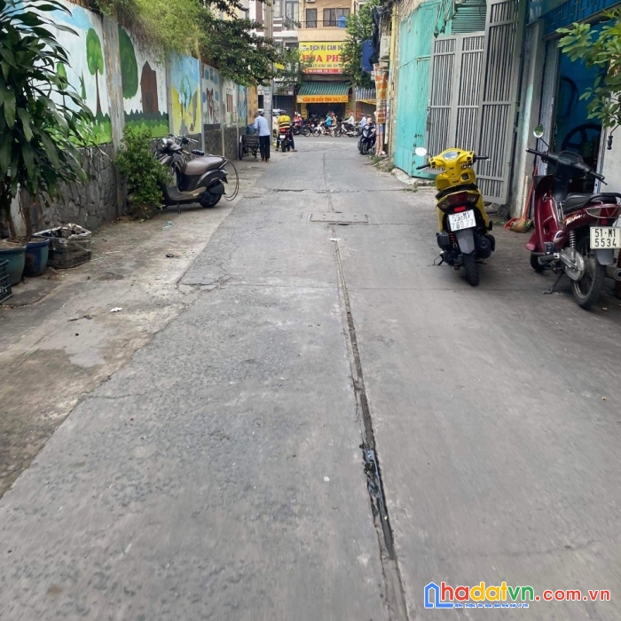 Ngộp bán nhà k200 tân bình 4 tấm hẻm xe hơi  thông