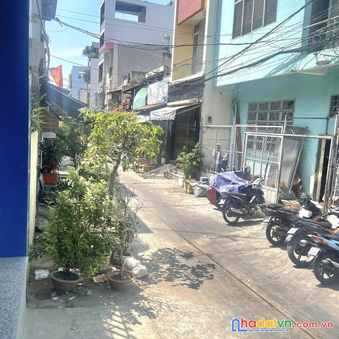 Bán nhà mặt tiền đường gò xoài, 4 tầng, nhựa 15m, 136m2 chỉ 17 tỷ