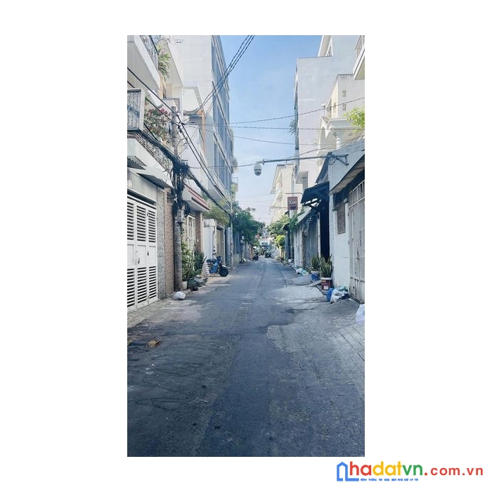 Bán nhà đẹp hẻm xe hơi,chủ cần bán gấp,giảm giá cực tốt,dt 44m,huỳnh tấn phát p bình thuận q7