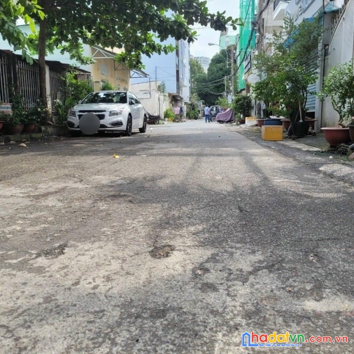 Bán nhà c4 117m2 ngã tư bảy hiền tân bình hẻm 8m 98 triệu / 1m2 đầu tư tốt