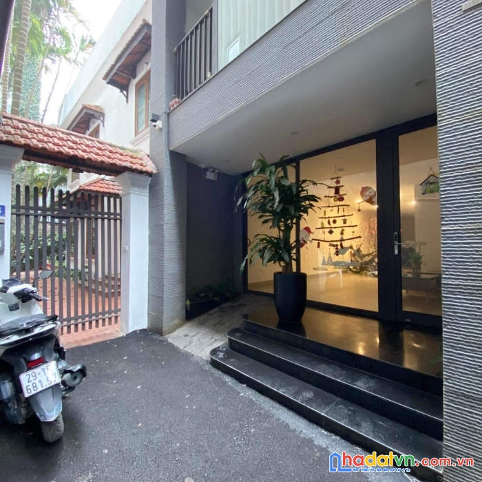 Tô ngọc vân-căn hộ cao cấp cho tây thuê-7t thang máy 88m 20ty