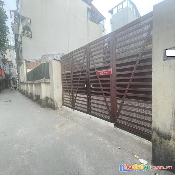 Mảnh đất kim cương phố tư đình long biên dt 200 m2 * mt 14 m* giá 23,5 tỷ (thương lượng)