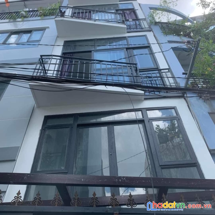 Nhà mới-hđ thuê 22 tr/tháng- 52m2- 5 tầng- chỉ 6,1 tỷ ngay trung bình thạnh