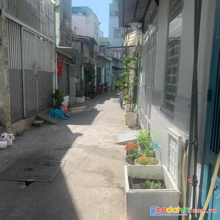 Bán nhà 2 tầng nhỏ xinh đường tây thạnh, hẻm 3.5m, 24m2 chỉ 2.75 tỷ