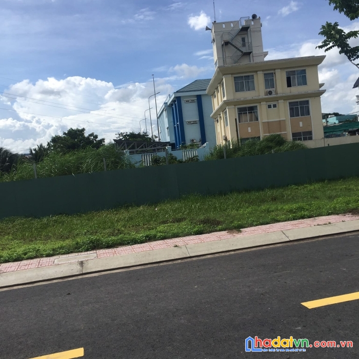 Bán 370m2 đất xây chdv tân hưng quận 7 giá 32tr/m2