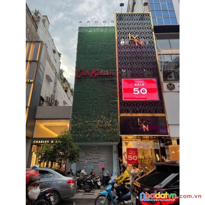 Bán nhà mặt tiền đường lý phục man : 54 phường bình thuận , quận 7