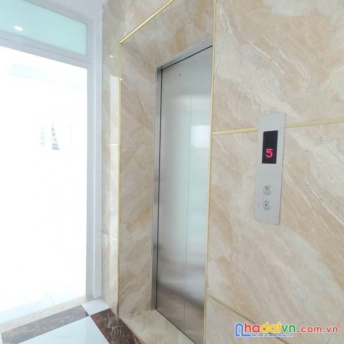Chính chủ bán nhà ba la, hà đông, 50m2x5t, thang máy, ô tô, lô góc 3 thoáng
