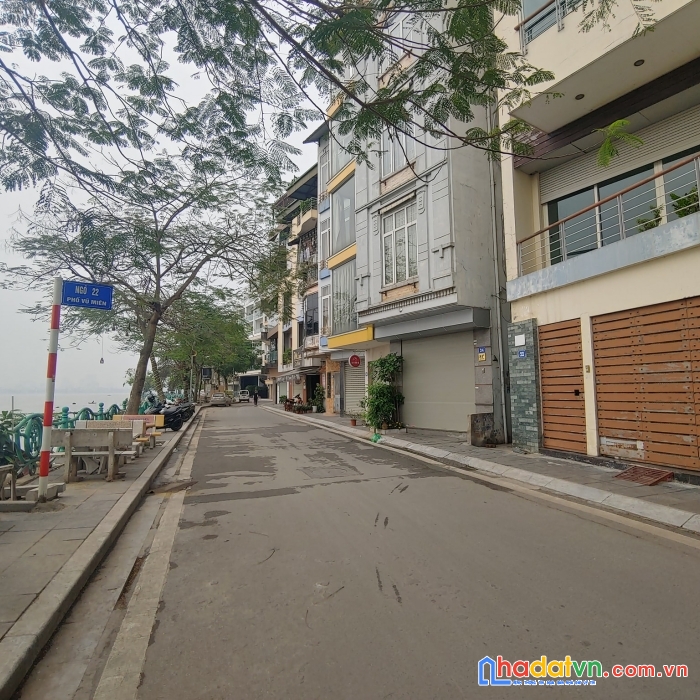 Bán mảnh đất hiếm phố vũ miên. ven hồ tây. dt 113m2. mt 8m. giá 15,5 tỷ
