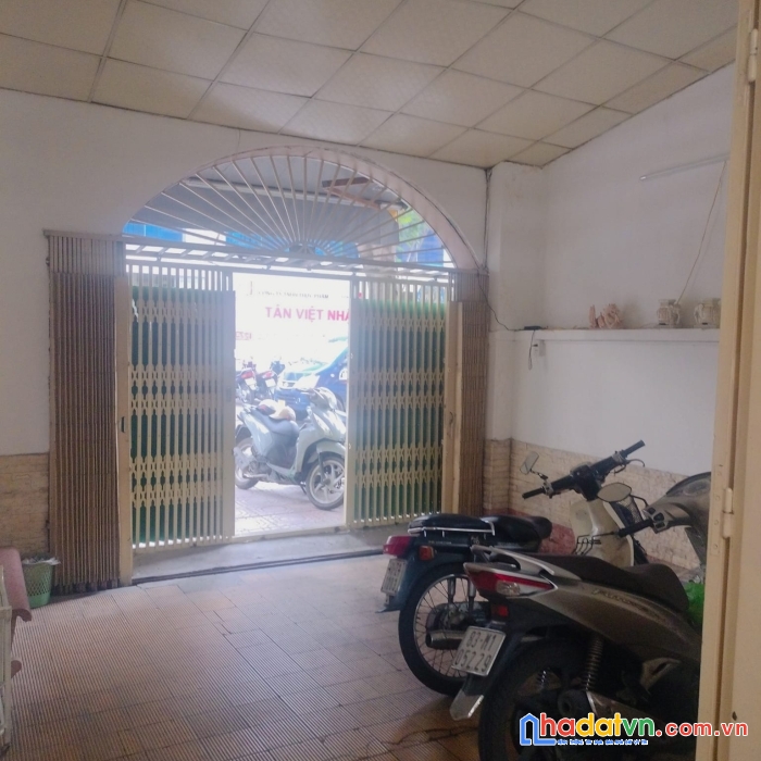 Mặt tiền lê quốc hưng 4,5 x 28 - btct hàng cực hiếm 27 tỷ xxx